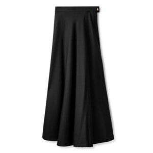 IN:05 WOMEN SKIRT
